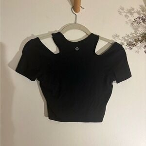lululemon athletica Black Cut-Out Crop Top- 2. (SMALL)